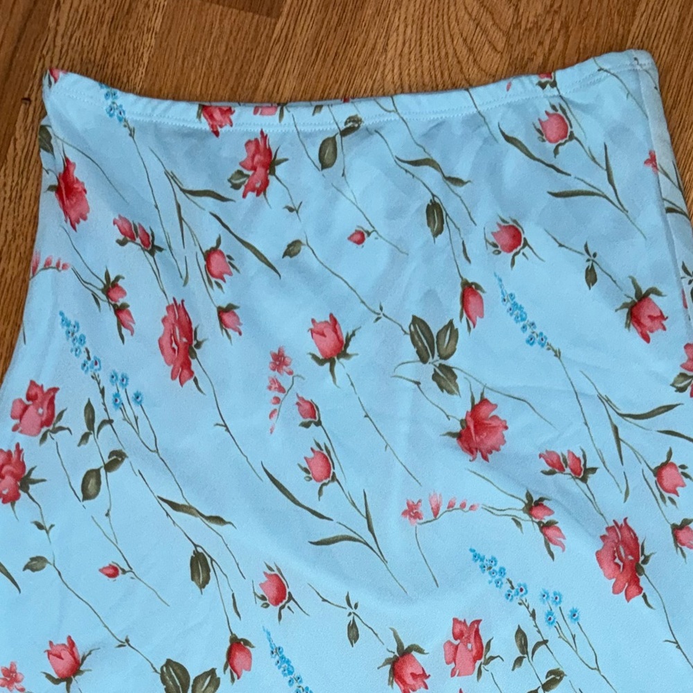 Vintage 90s Blue floral asymmetrical flowy skirt with pink accents - Picture 6 of 10